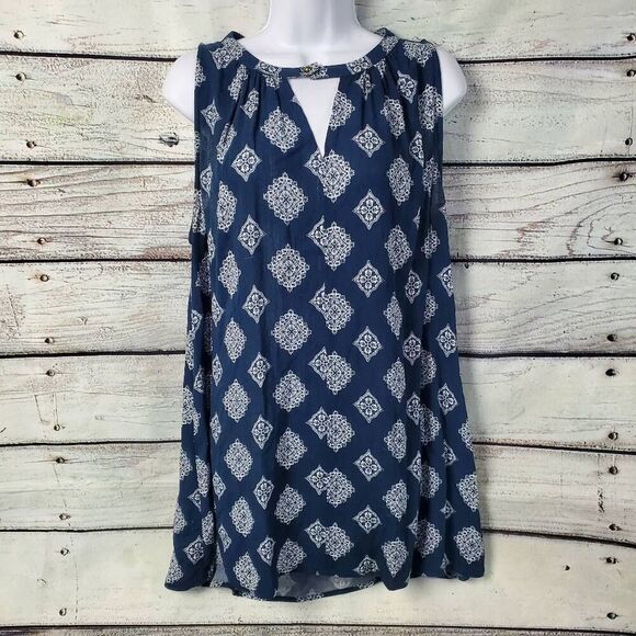 Daytrip Sleeveless Blouse Women’s Medium Blue White Boho Print Keyhole Tank Top - Picture 1 of 6
